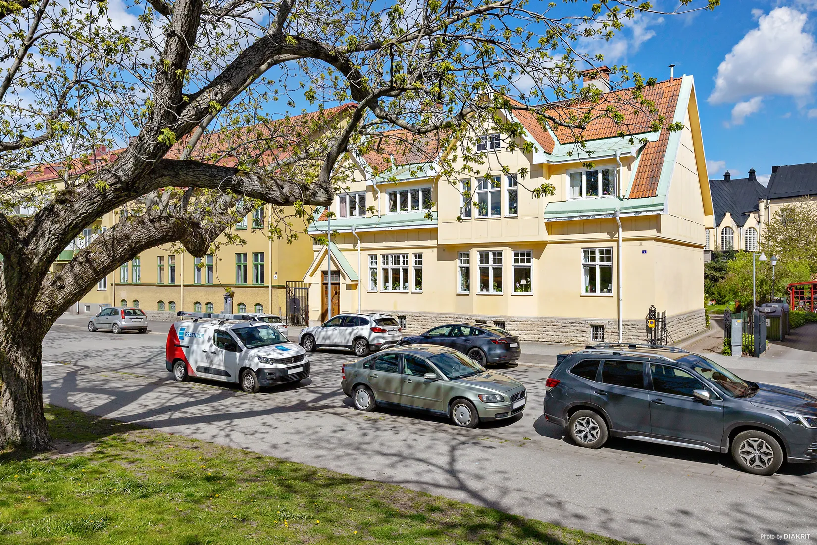 Villa, Prinsgatan 7, Centralt väster vid Karl-Johanparken, Örebro