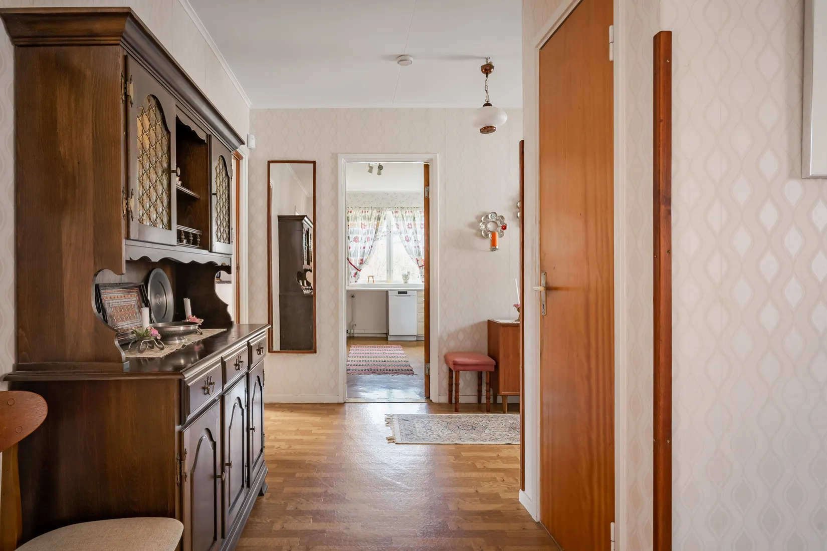 Villa, Bergsgatan 39, Nybble, Flen