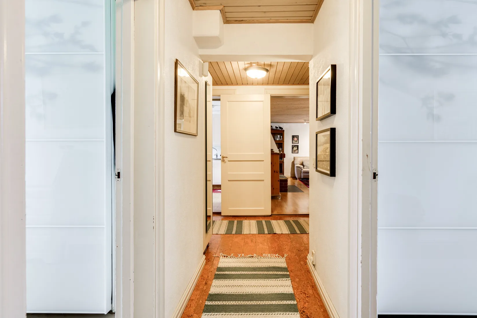 Villa, Gamla Arbogavägen 4, Glanshammar, Örebro