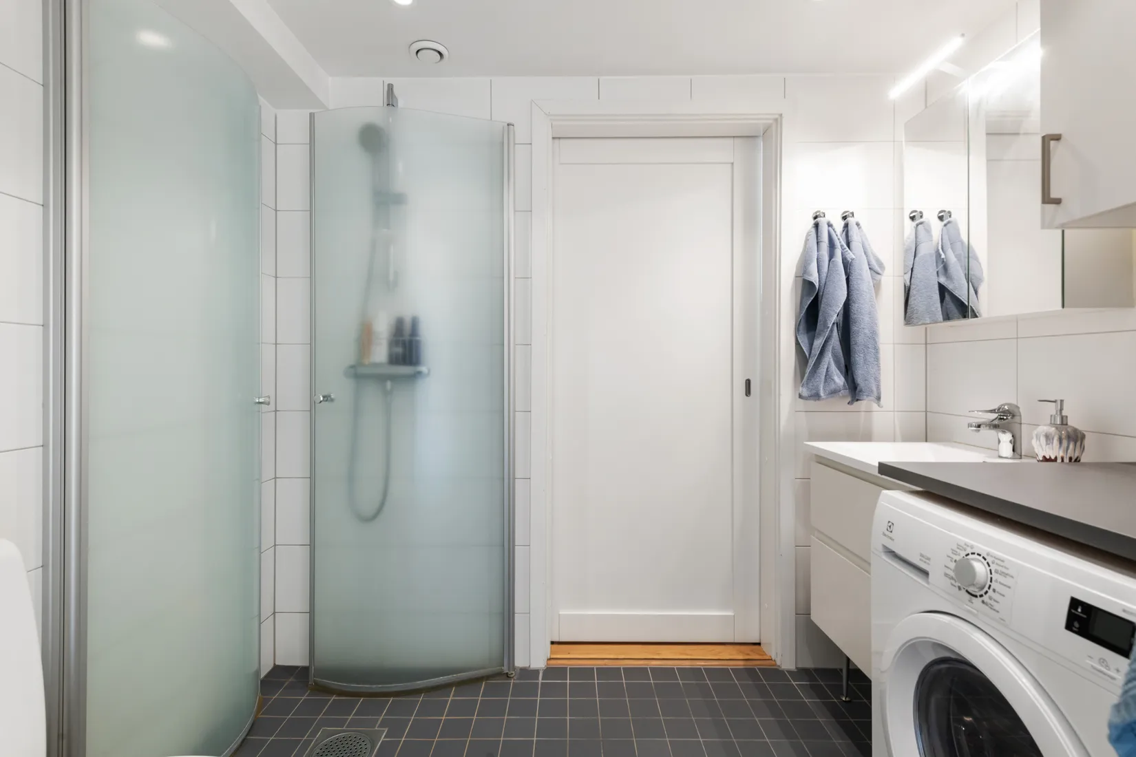 Bostadsrätt, Östra Kasernvägen 5A, lgh 1203, Rindö hamn, Vaxholm