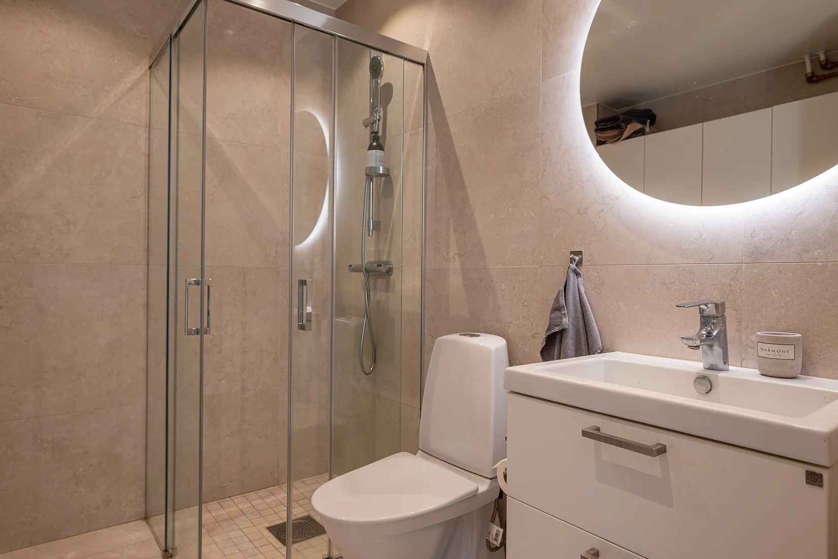 Villa, Radhus, Bastenshällsvägen 31, Arnö, Nyköping