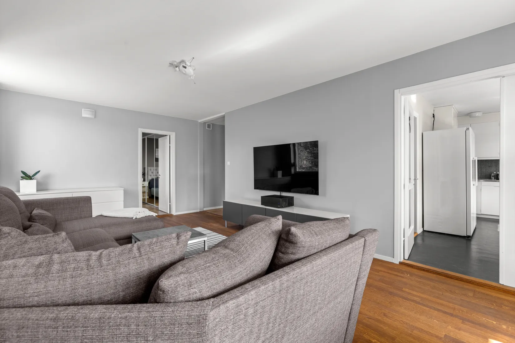 Bostadsrätt, Myggdalsvägen 118, Tyresö Centrum, Tyresö