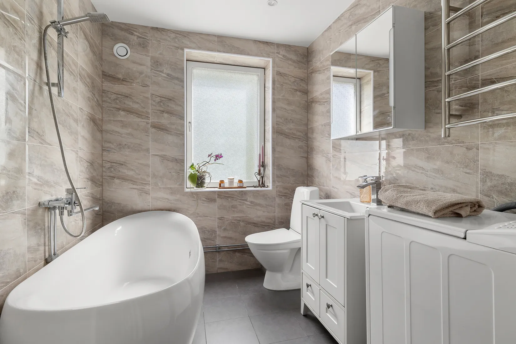 Bostadsrätt, Ekilla Gårdsväg 28, Märsta - Ekilla, Sigtuna