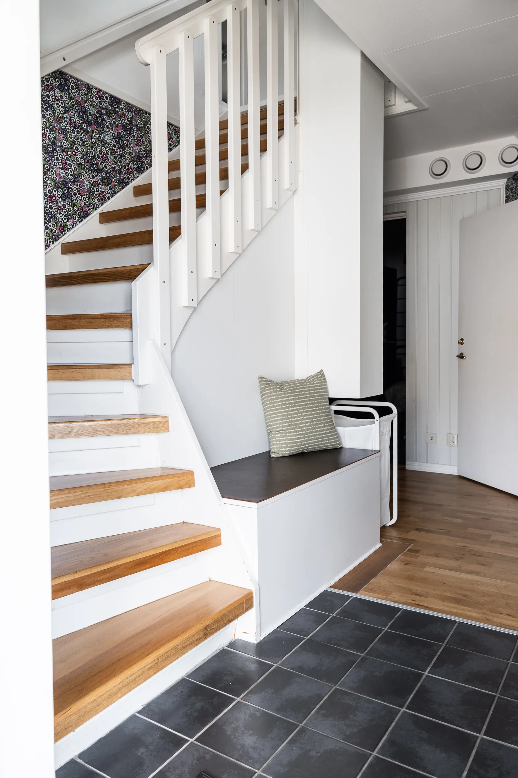 Villa, Nyhagenvägen 7, Henån, Orust