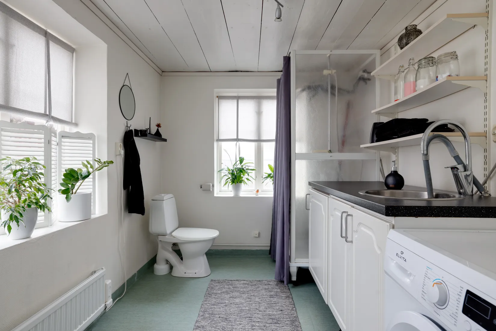 Villa, Riagatan 49, Ladugårdsängen, Örebro