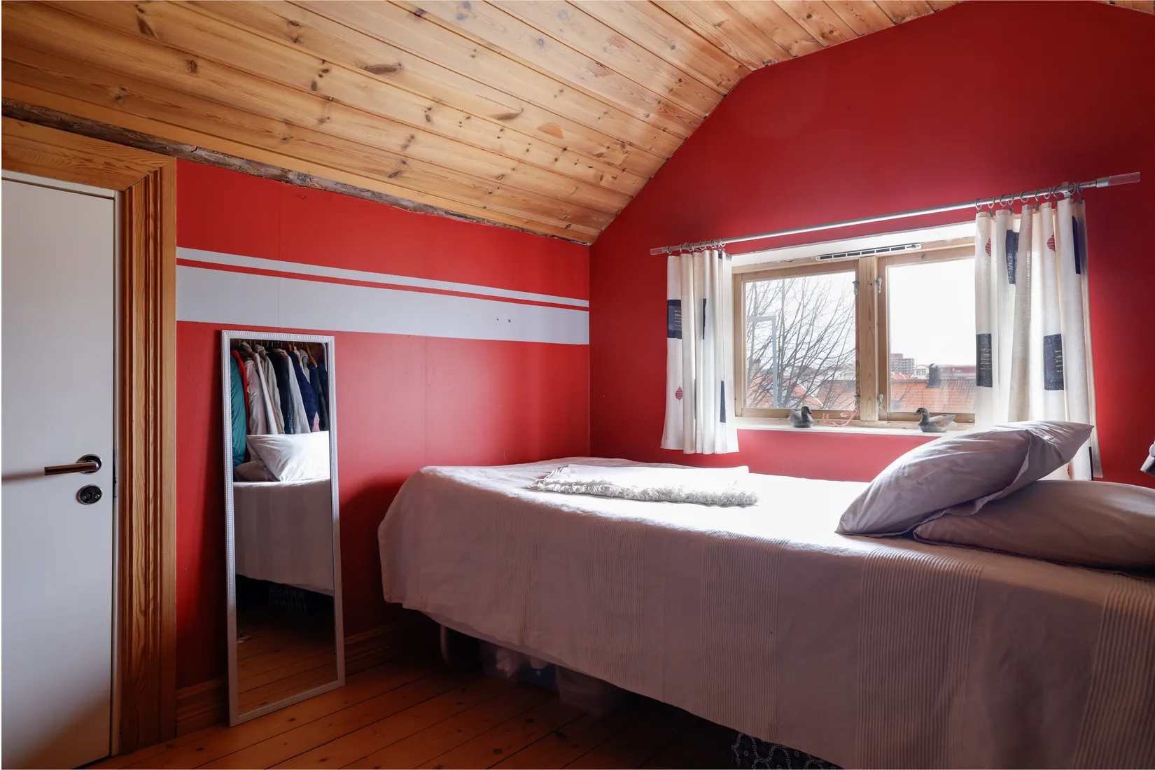 Villa, Riagatan 49, Ladugårdsängen, Örebro