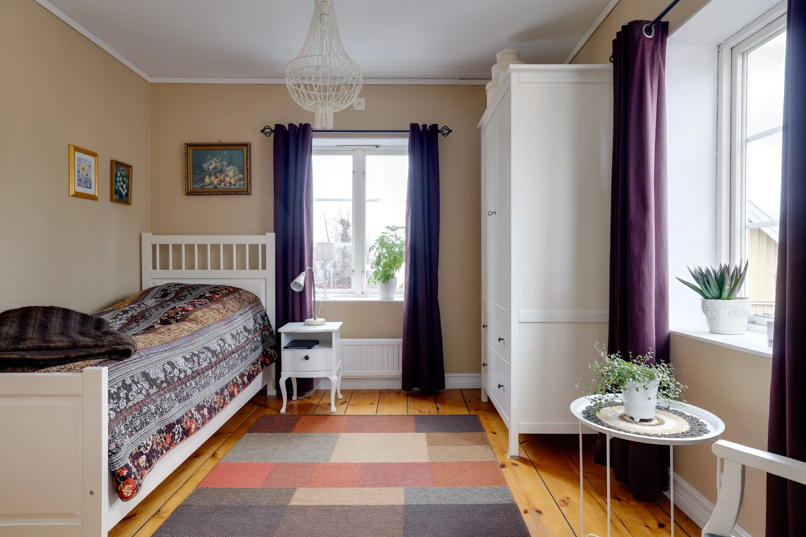 Villa, Riagatan 49, Ladugårdsängen, Örebro