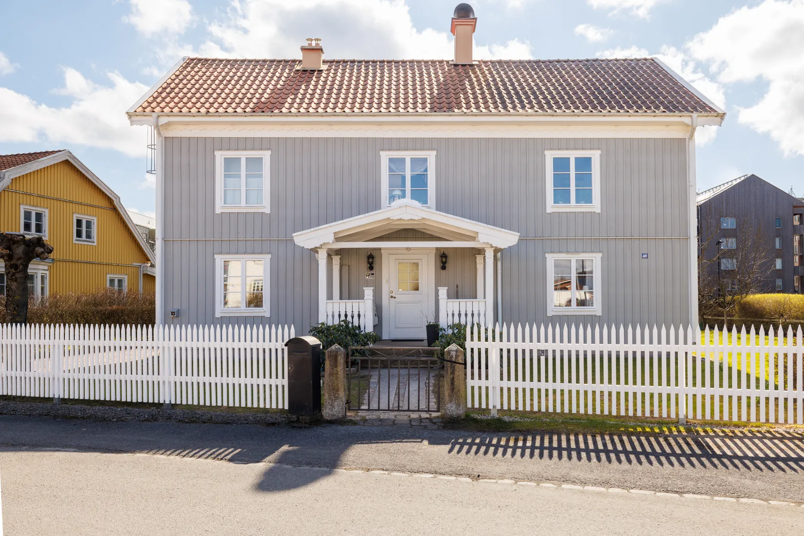 Villa, Riagatan 49, Ladugårdsängen, Örebro