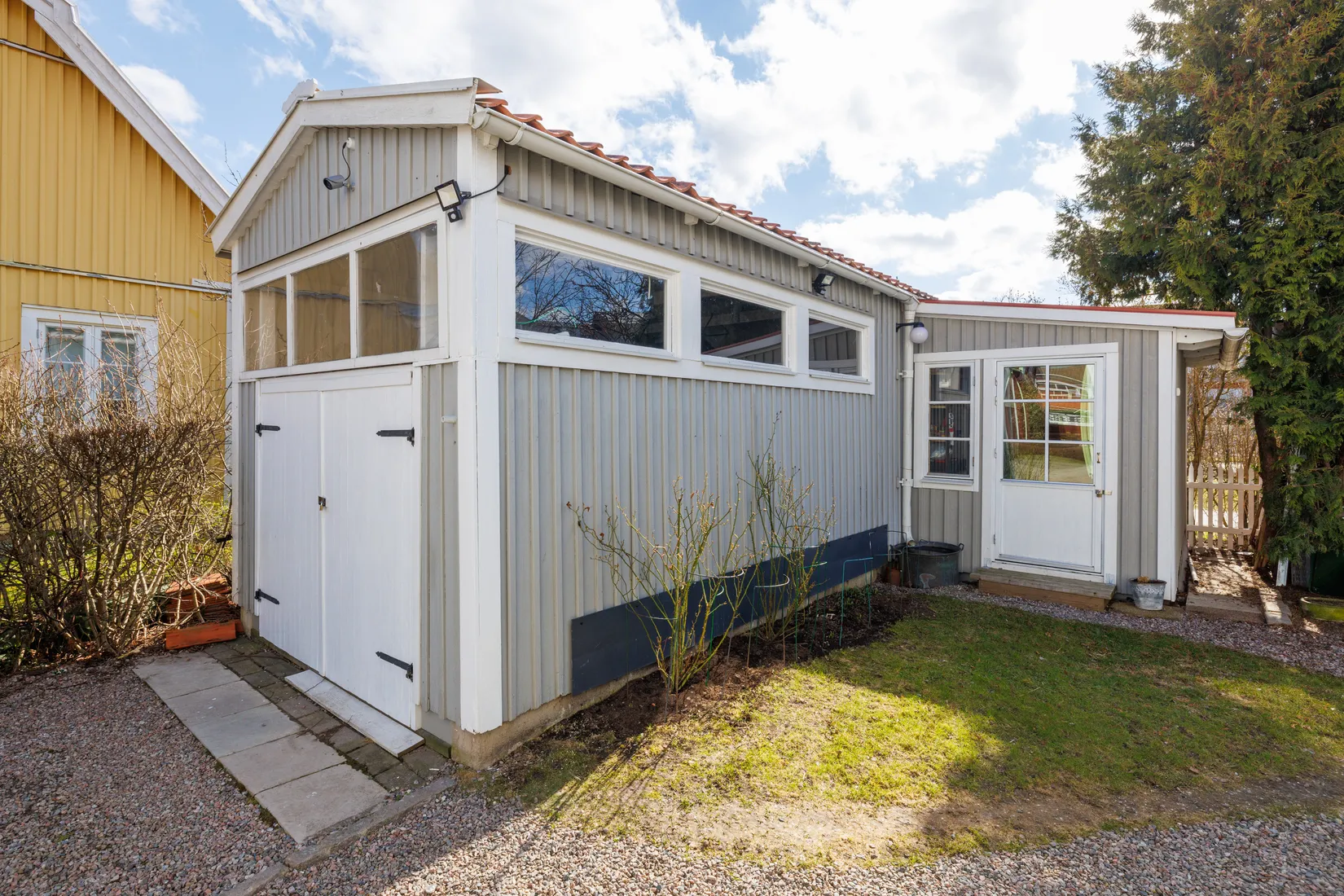 Villa, Riagatan 49, Ladugårdsängen, Örebro