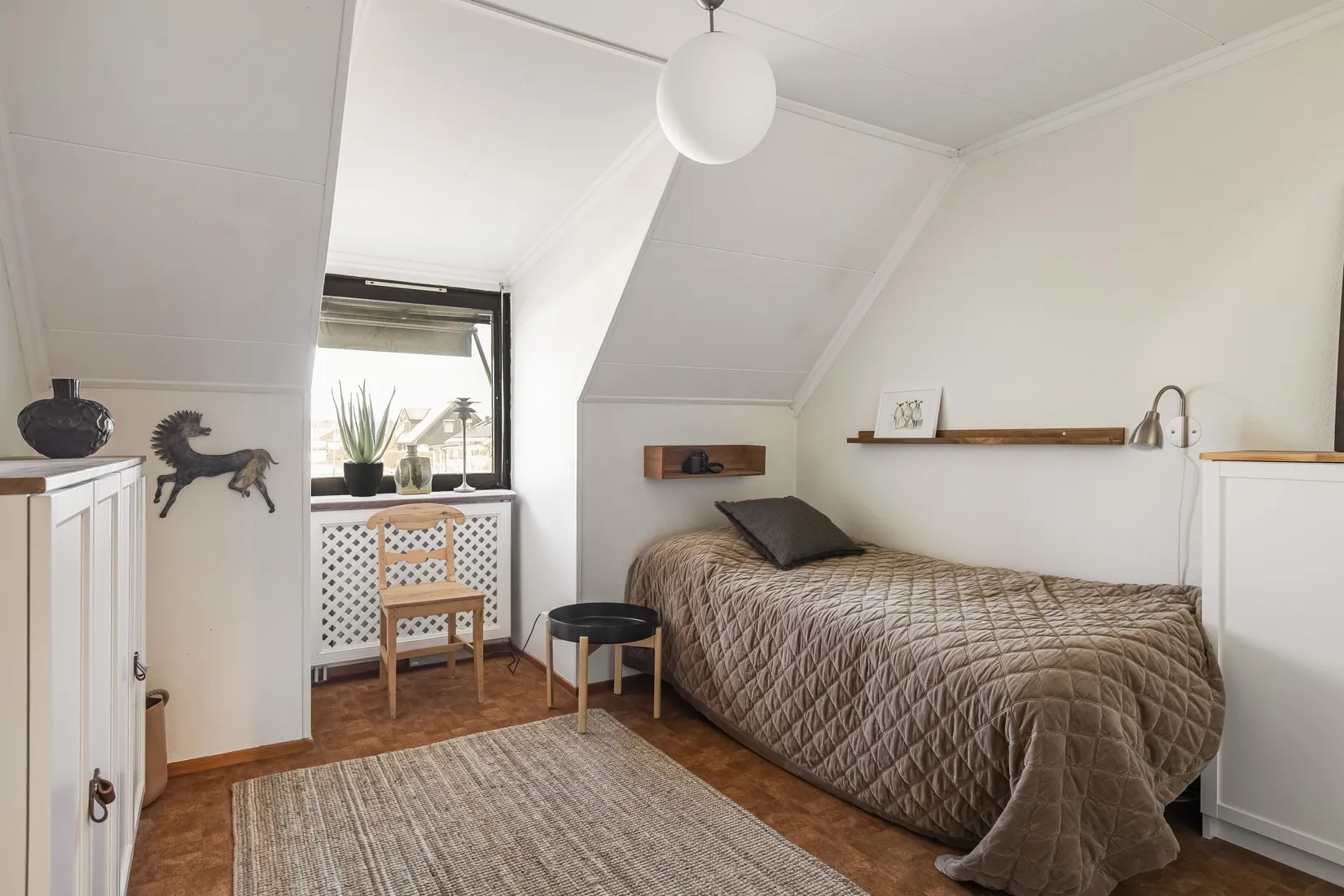 Radhus, Knivingegatan 2, Ljungsbro, Linköping