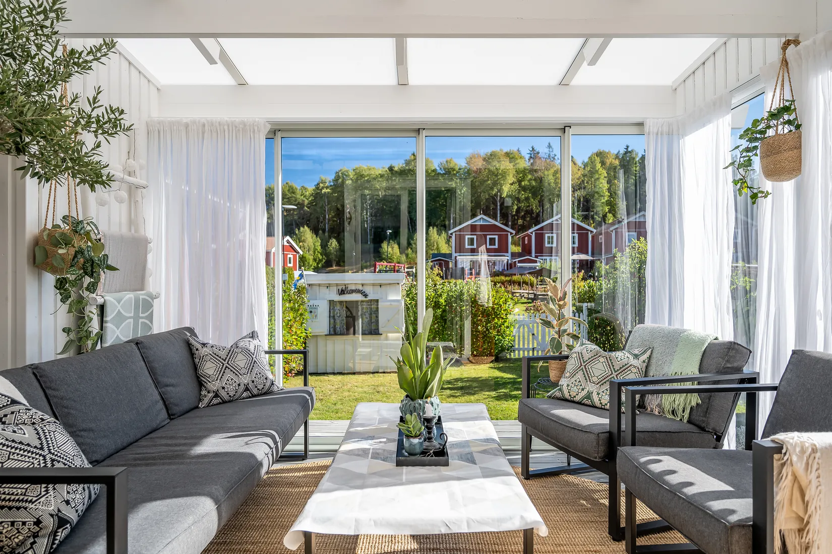 Villa, Radhus, Åvägen 42, Lidatorp, Nynäshamn