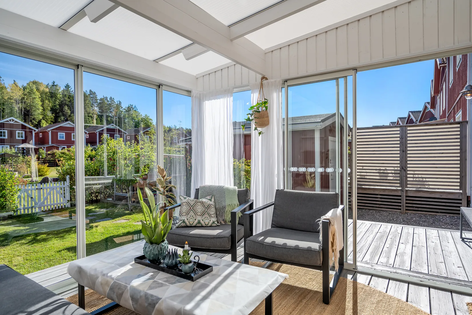 Villa, Radhus, Åvägen 42, Lidatorp, Nynäshamn