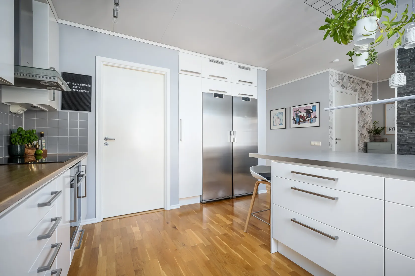 Villa, Radhus, Åvägen 42, Lidatorp, Nynäshamn