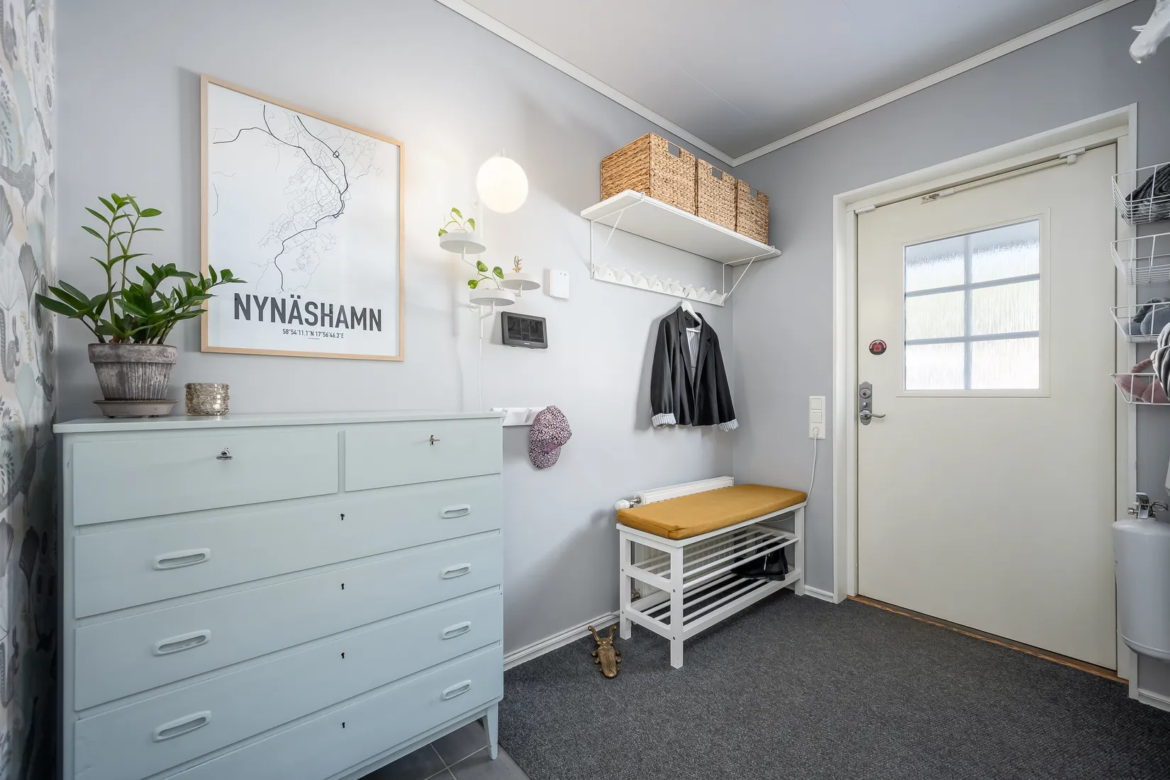 Villa, Radhus, Åvägen 42, Lidatorp, Nynäshamn