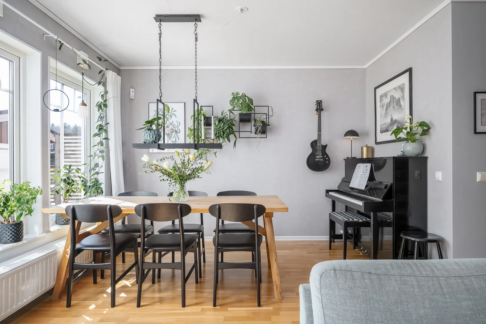 Villa, Radhus, Åvägen 42, Lidatorp, Nynäshamn