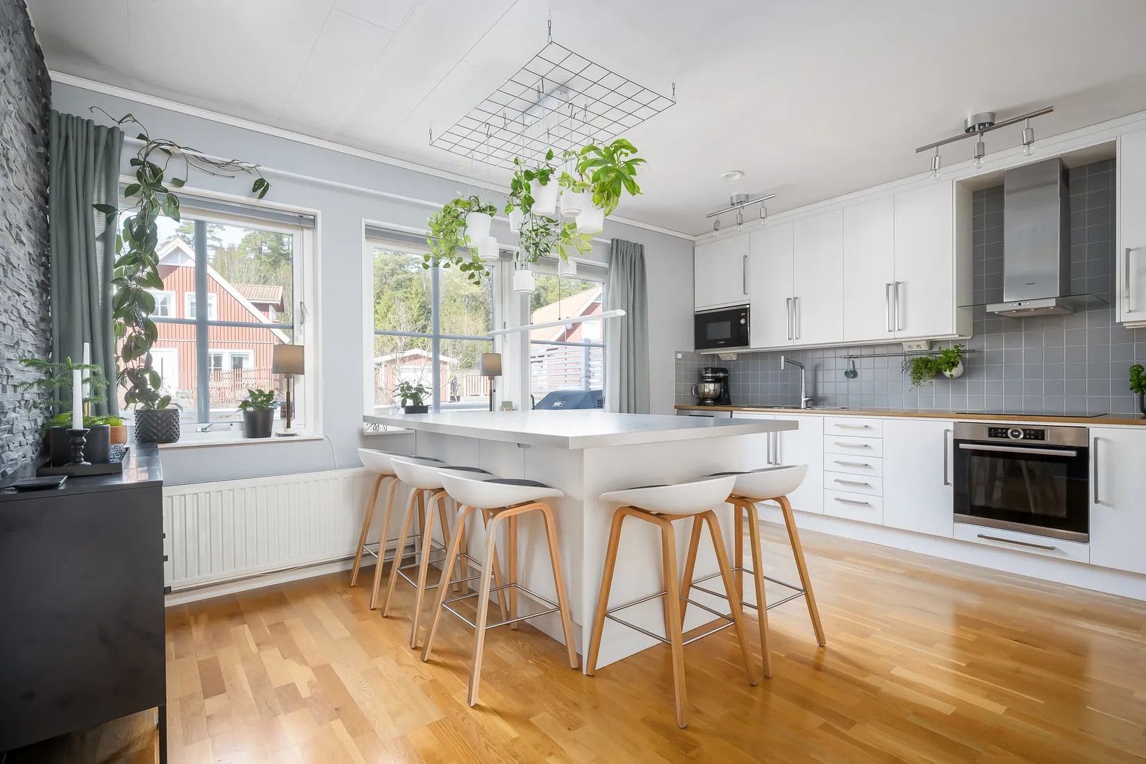 Villa, Radhus, Åvägen 42, Lidatorp, Nynäshamn