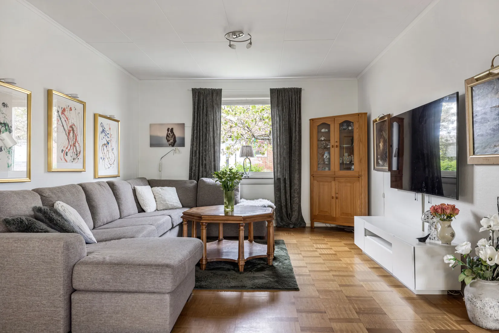 Radhus, Merkuriusgränd 1, Väster / Mickedala, Halmstad