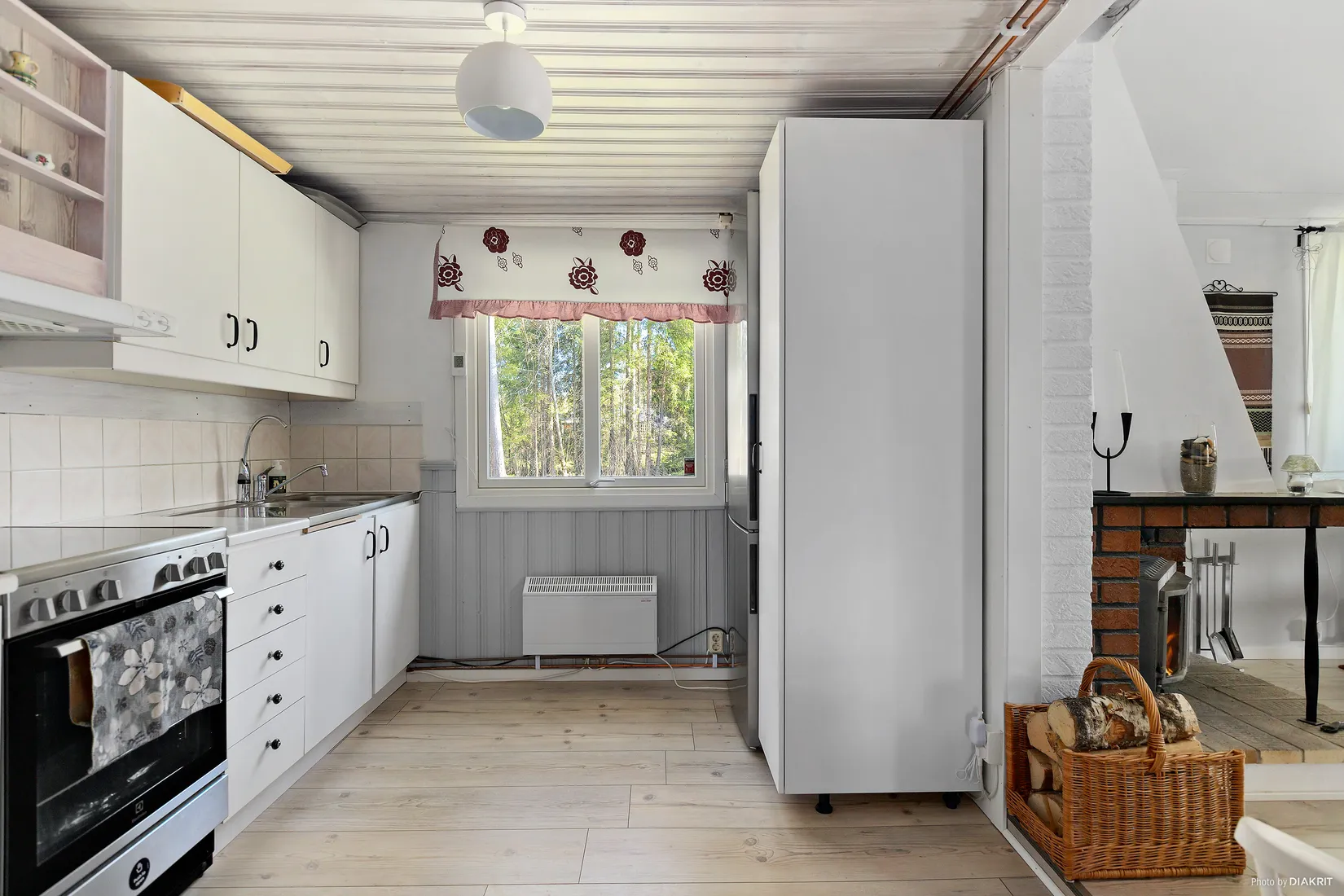 Villa, Sjöängsvägen 8, Mullhyttan Hemsjön, Lekeberg