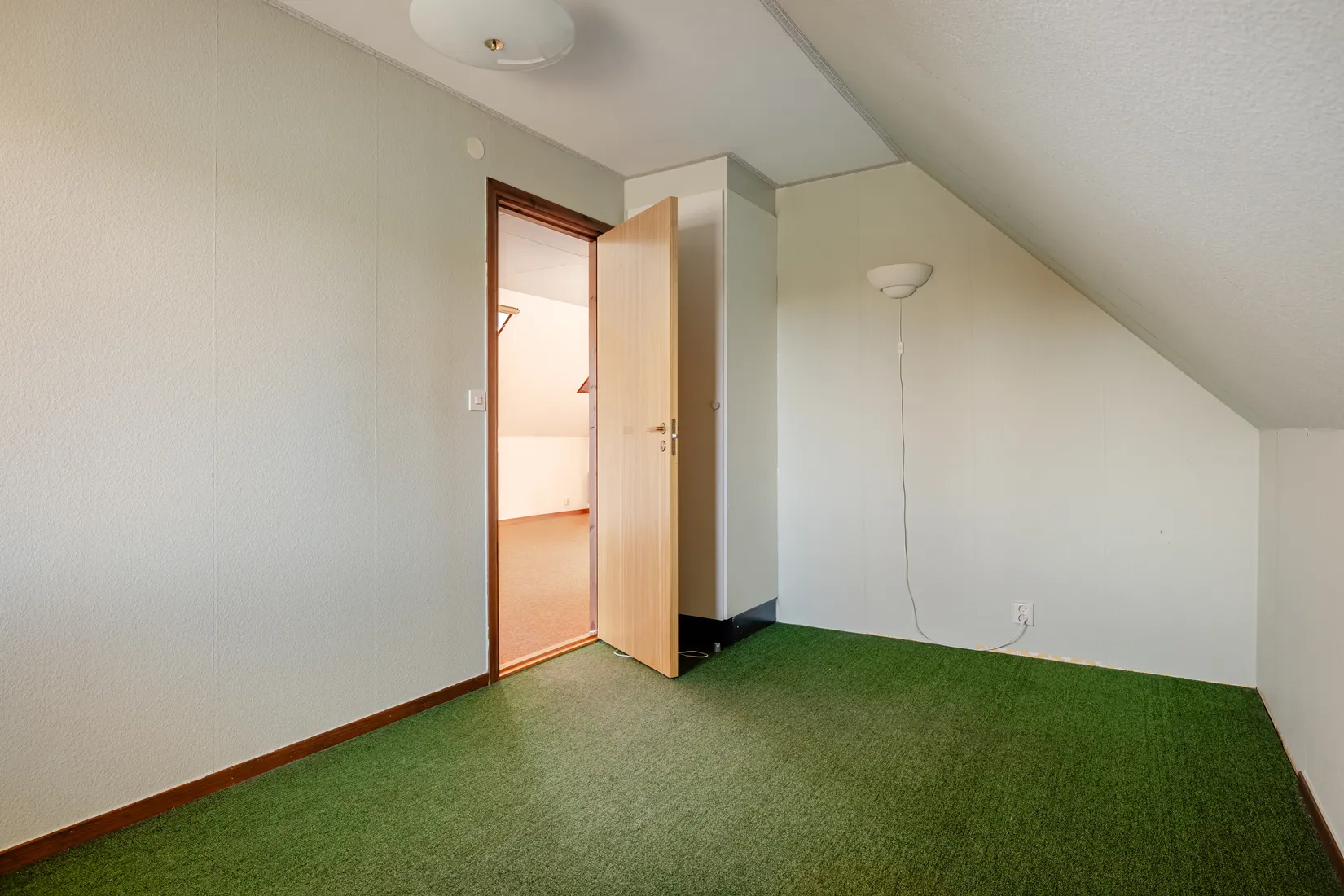 Villa, Helgarögränd 6, Örby, Stockholm