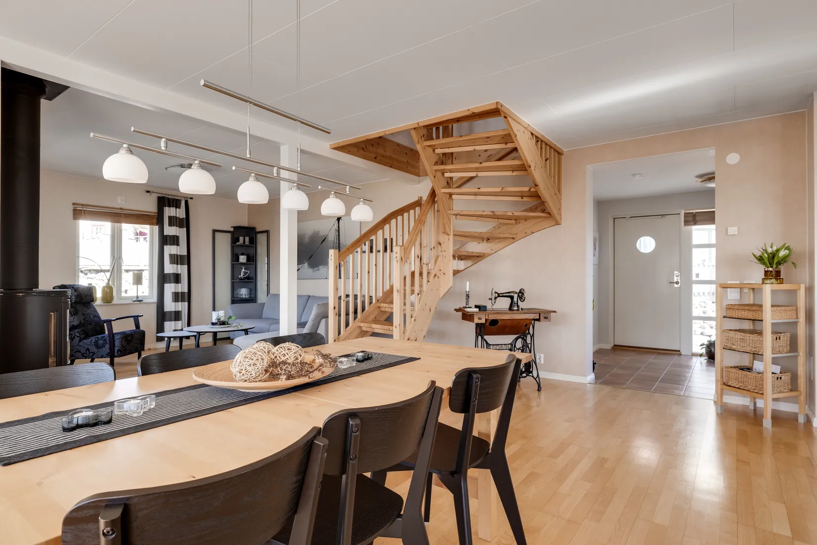 Villa, Källstången 31, Havsporten, Tjörn