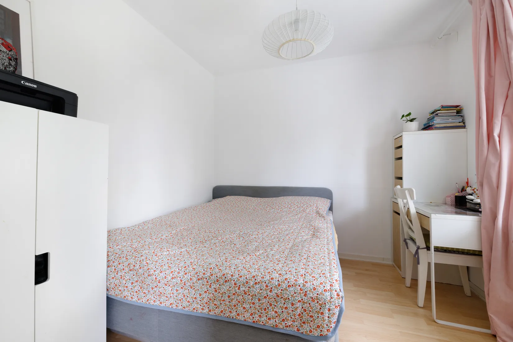 Bostadsrätt, Falkholmsgränd 13, Skärholmen, Stockholm