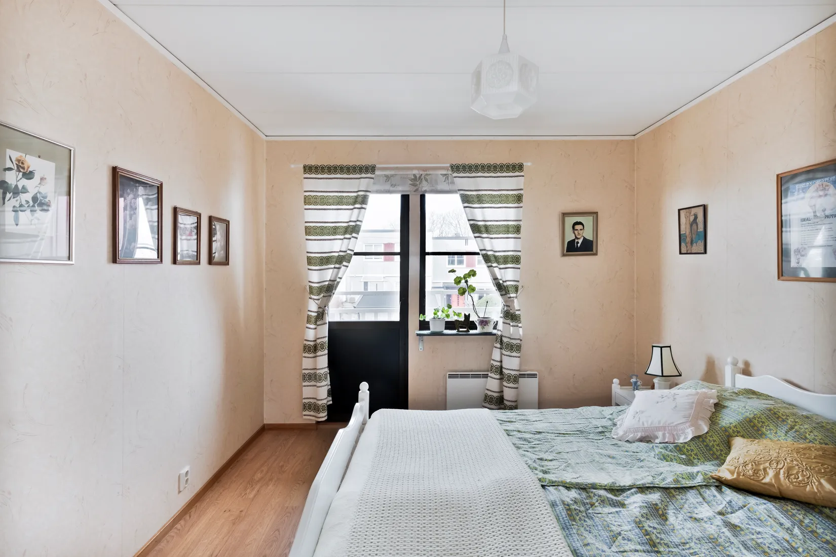 Villa, Radhus, Apollovägen 37, Högadal, Karlshamn