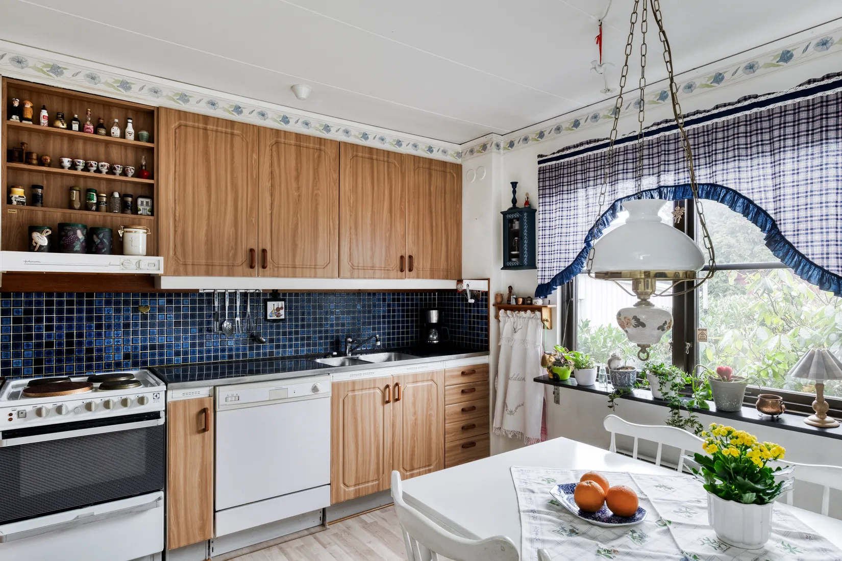 Villa, Radhus, Apollovägen 37, Högadal, Karlshamn