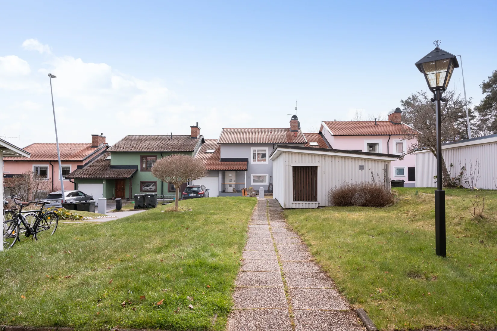 Villa, Radhus, Hustomtebacken 13, Smedby, Norrköping