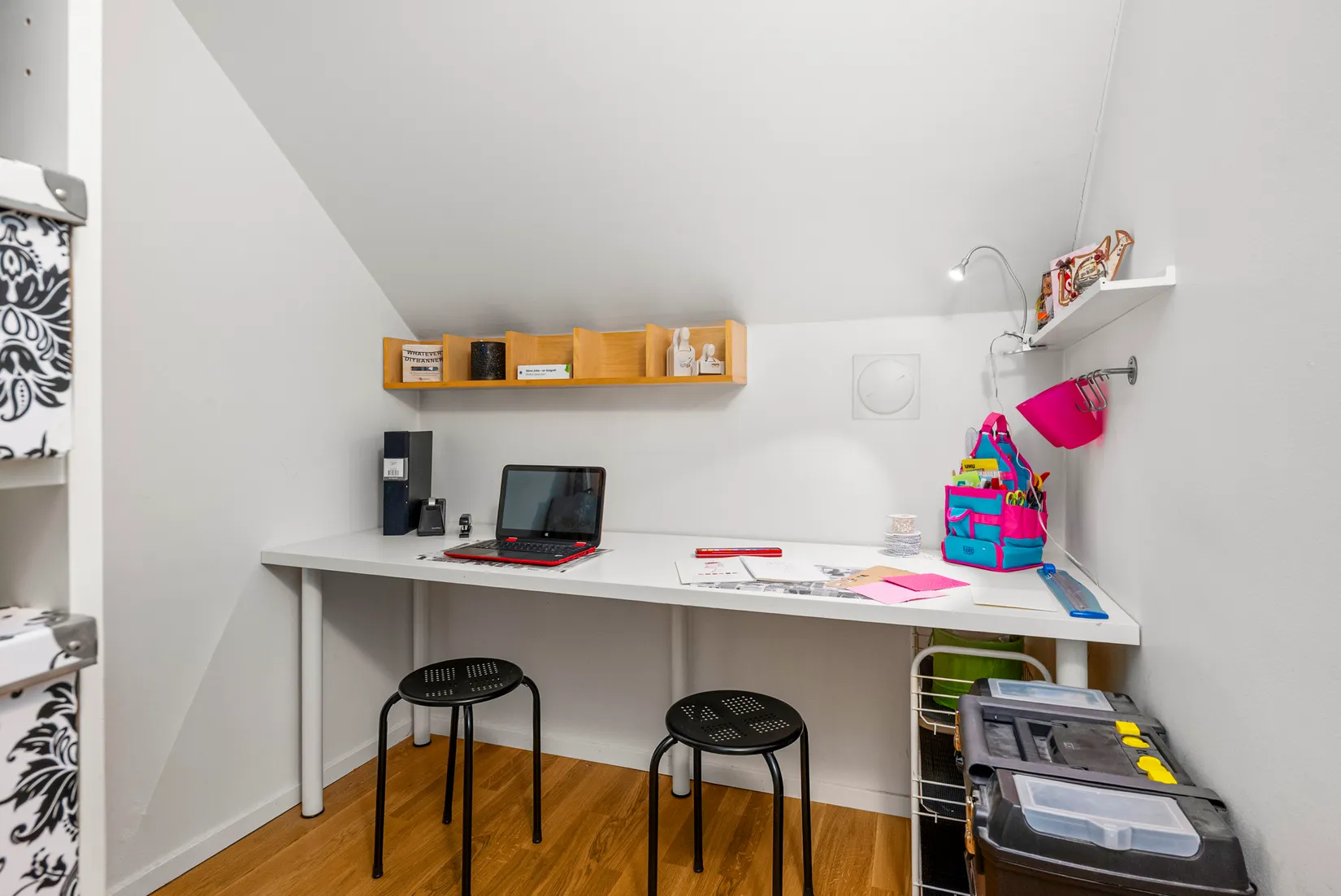 Villa, Radhus, Basgränd 24, Kälvesta, Stockholm