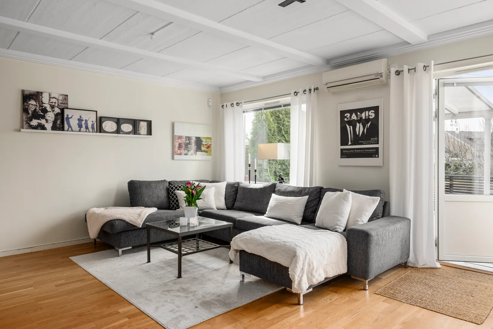 Villa, Radhus, Basgränd 24, Kälvesta, Stockholm