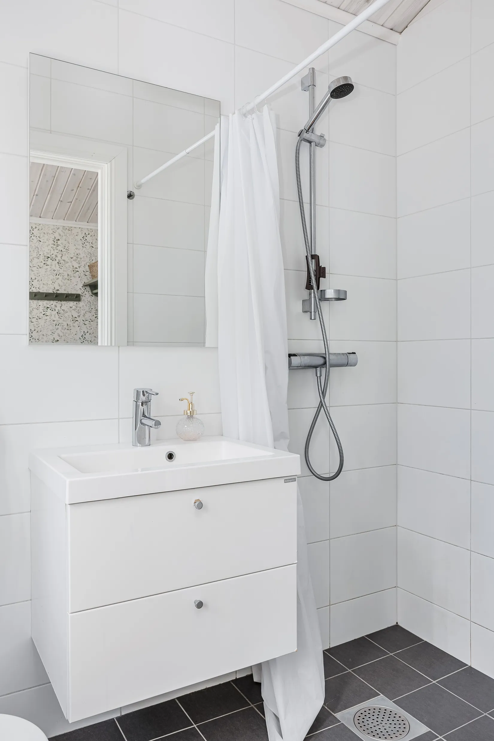 Villa, Pilgrimsstigen 8, Hackås, Berg