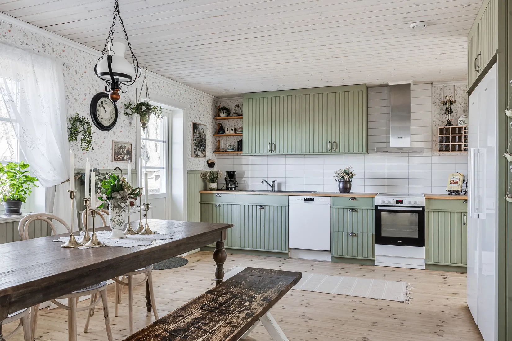 Villa, Pilgrimsstigen 8, Hackås, Berg