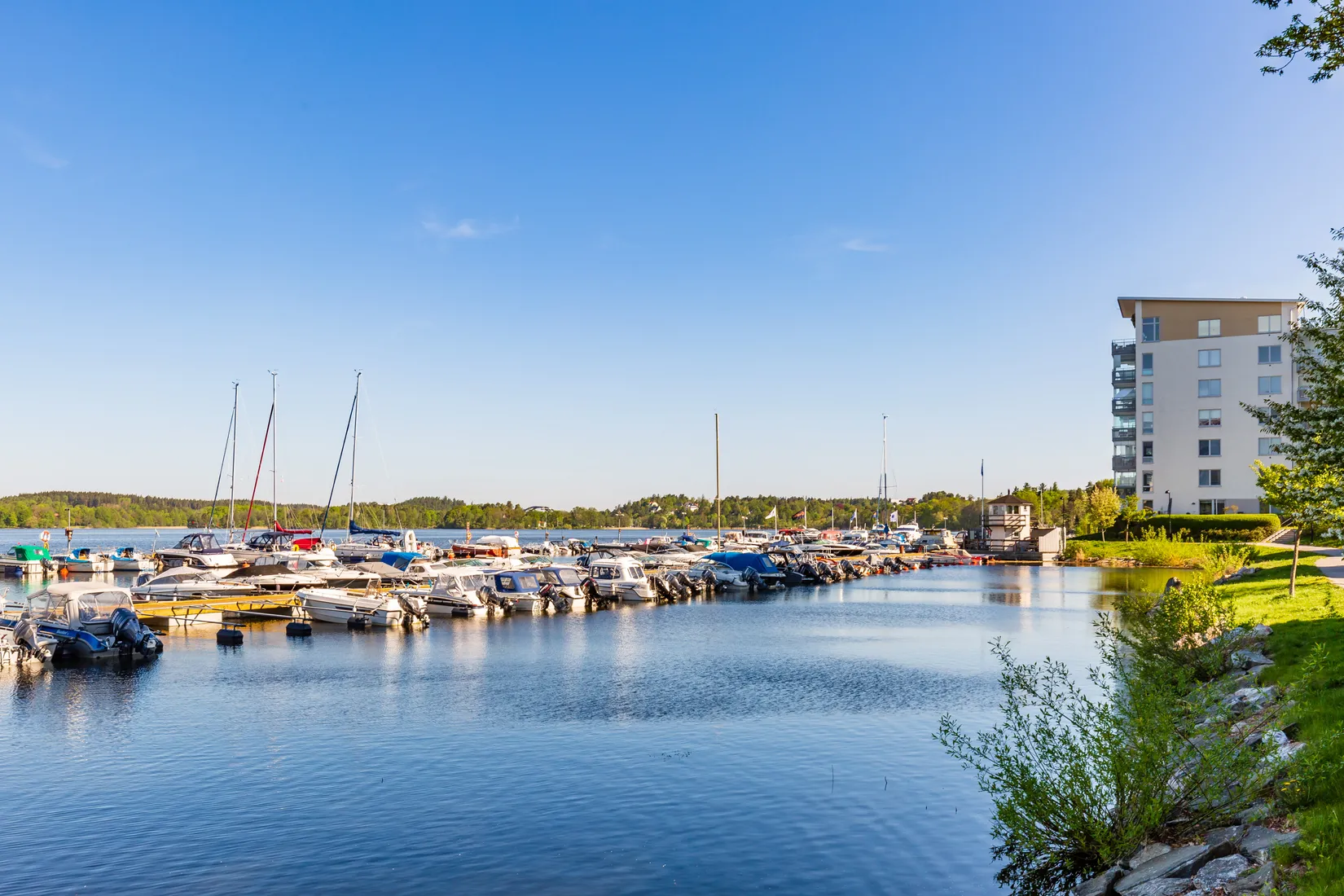 Bostadsrätt, Aron Lindgrens väg 4, Bolinder strand, Järfälla