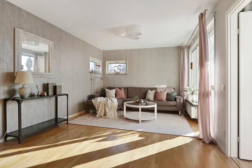 Bostadsrätt, Aron Lindgrens väg 4, Bolinder strand, Järfälla