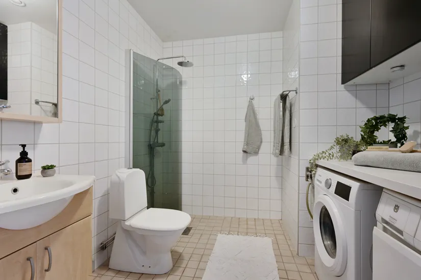 Bostadsrätt, Aron Lindgrens väg 4, Bolinder strand, Järfälla