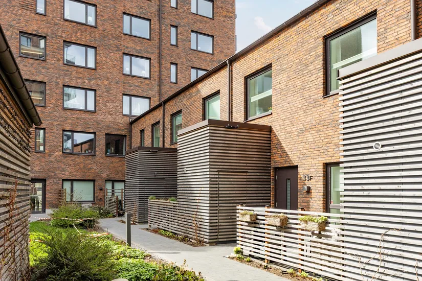 Bostadsrätt, Radhus, Limhamns stationsväg 33F, Limhamns Sjöstad, Malmö