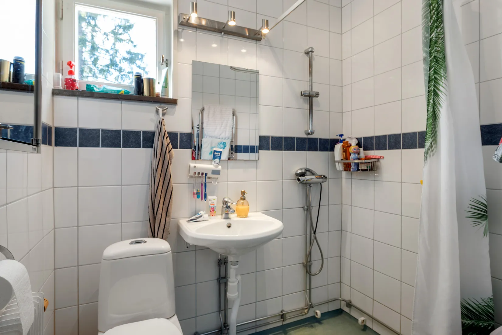 Radhus, Bergshamravägen 76B, Länna - Bergshamra, Norrtälje