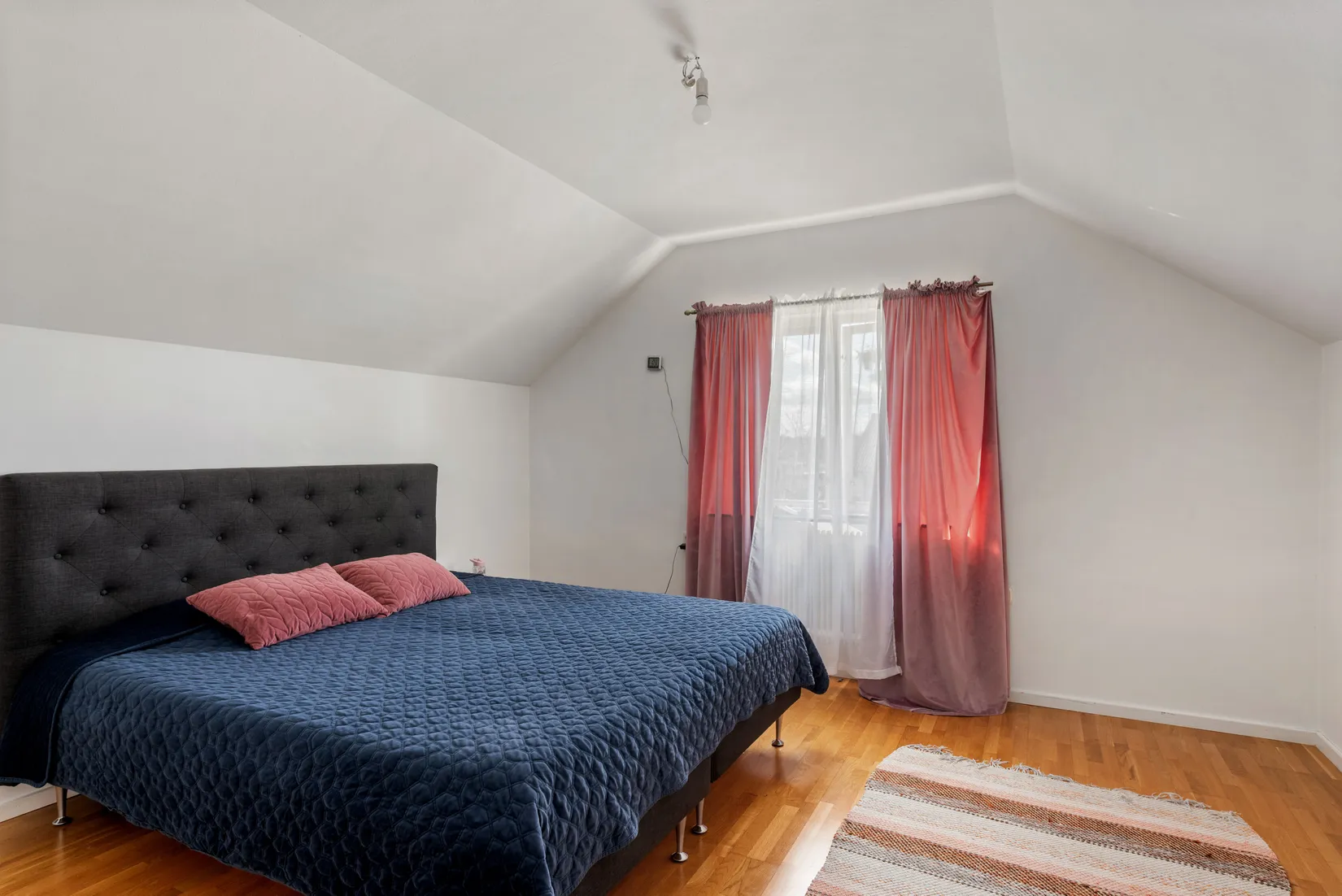 Radhus, Bergshamravägen 76B, Länna - Bergshamra, Norrtälje