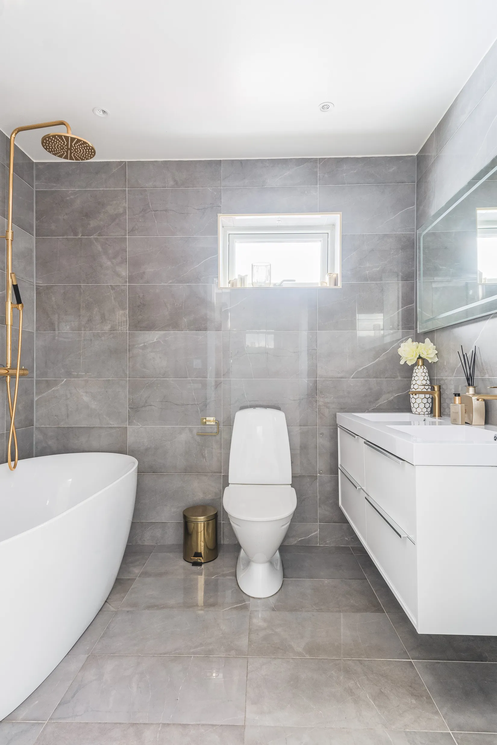 Villa, Ekenäsvägen 1B, Sundsvall