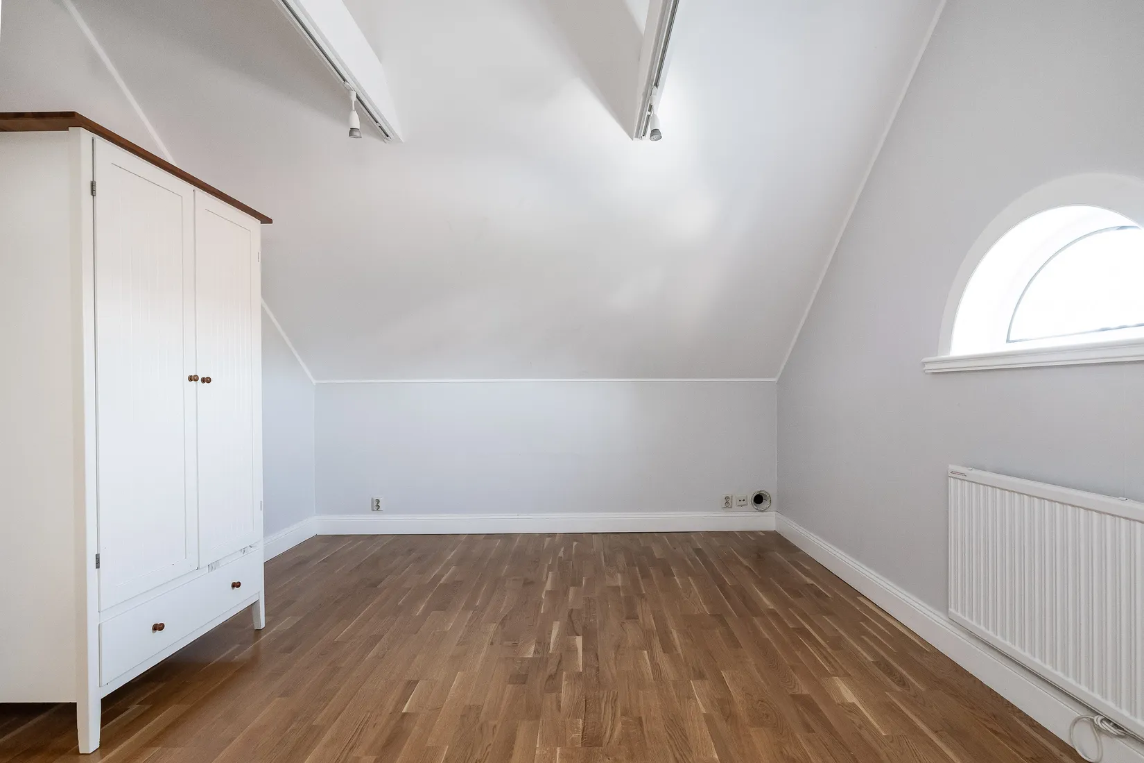 Villa, Ulvåsavägen 26B, Gamla Hjärsta, Örebro