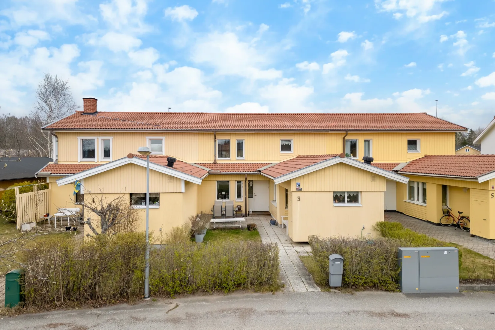 Villa, Radhus, Symfonigränd 3, Viksjö Hummelmora, Järfälla