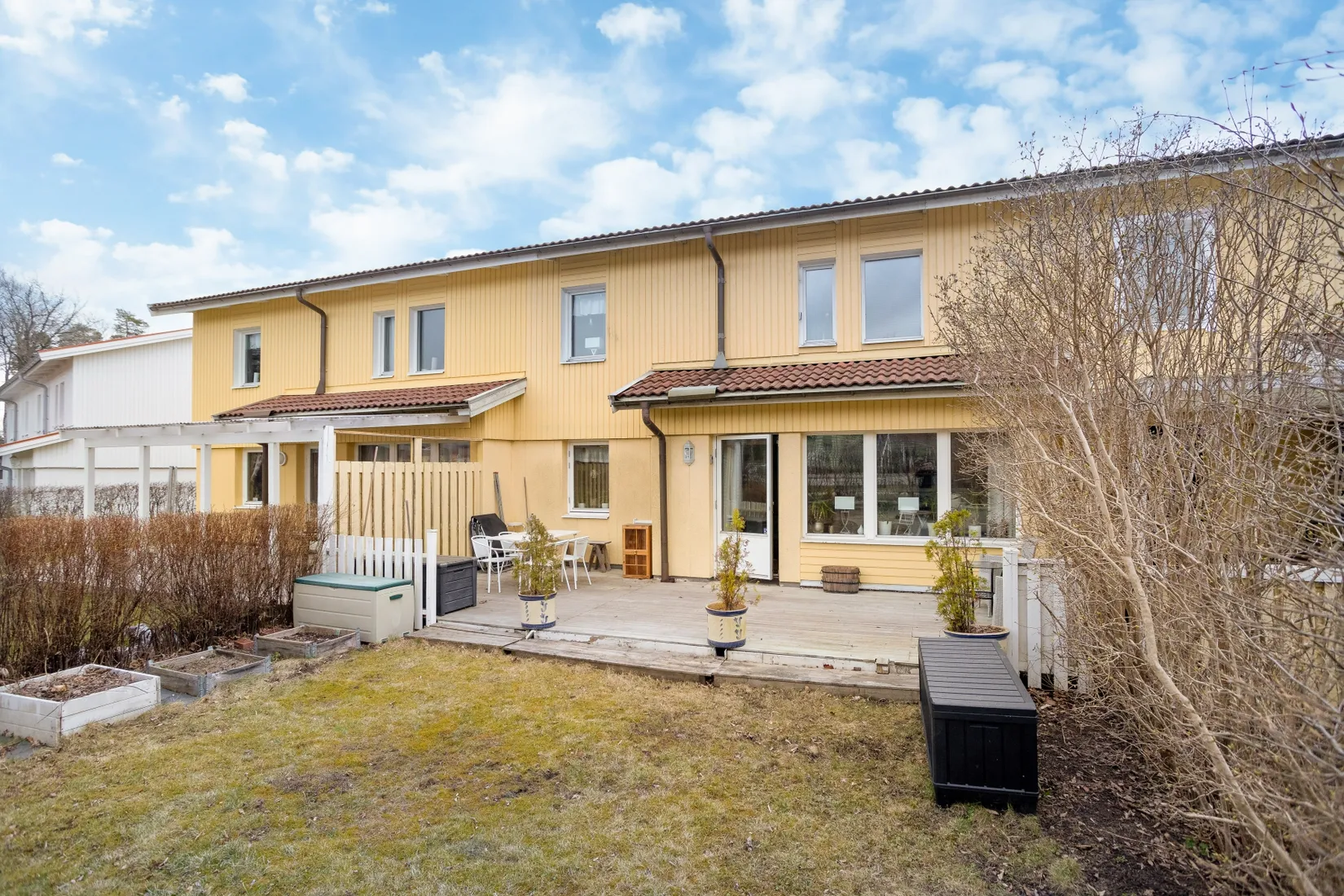 Villa, Radhus, Symfonigränd 3, Viksjö Hummelmora, Järfälla