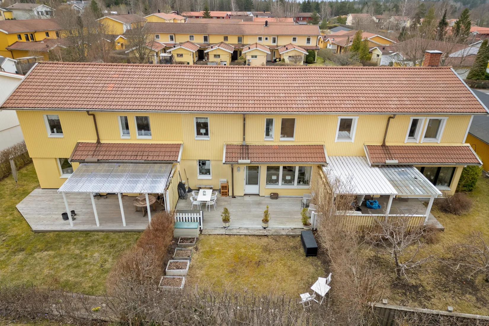 Villa, Radhus, Symfonigränd 3, Viksjö Hummelmora, Järfälla