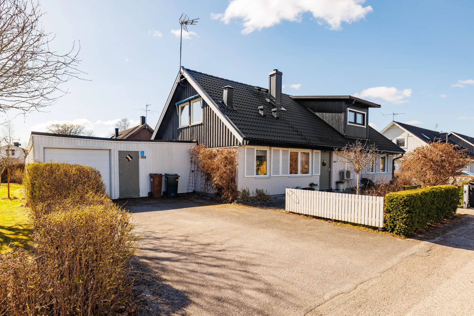 Villa, Lövåsvägen 15, Adolfsberg, Örebro