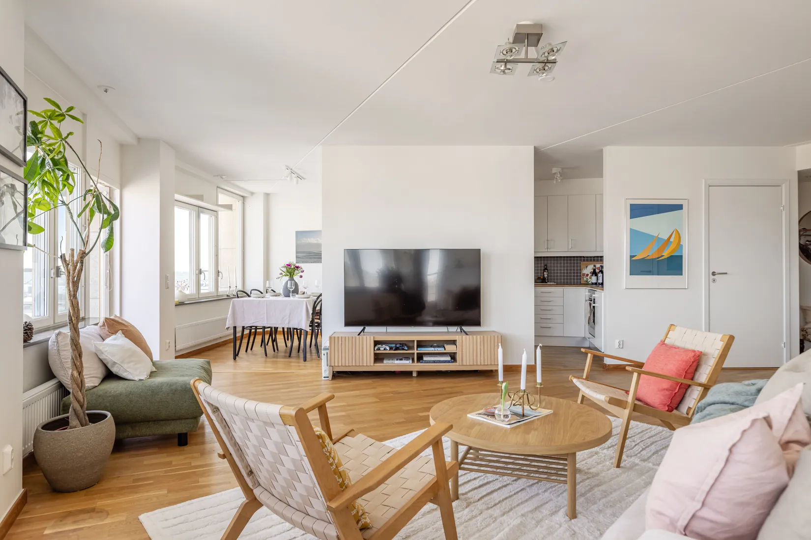 Bostadsrätt, Löjtnantsgatan 3, våning 13!, Östermalm - Gärdet, Stockholm