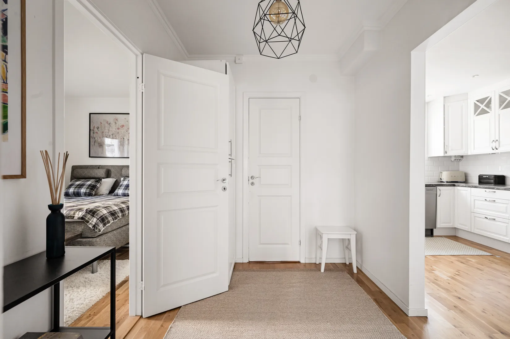 Bostadsrätt, Årevägen 21, Vällingby Centrum, Stockholm