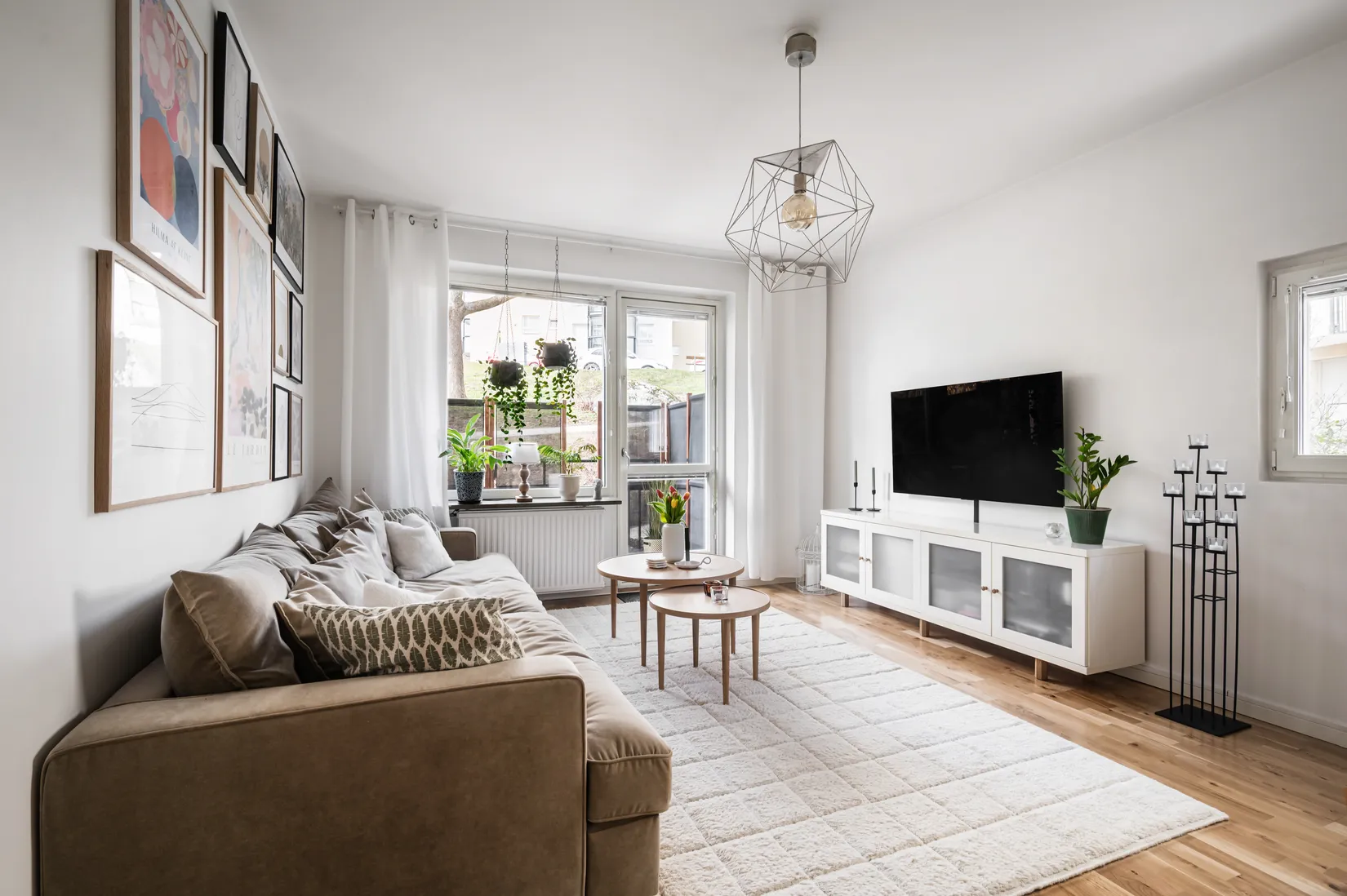 Bostadsrätt, Årevägen 21, Vällingby Centrum, Stockholm