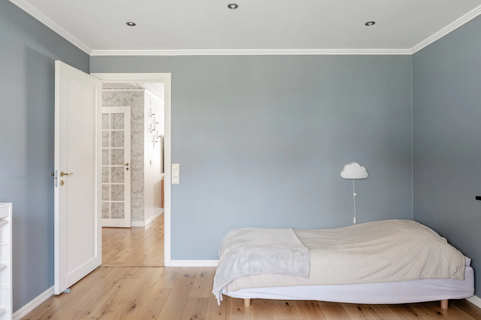 Villa, Radhus, Smålandsvägen 42, Ormsta, Vallentuna