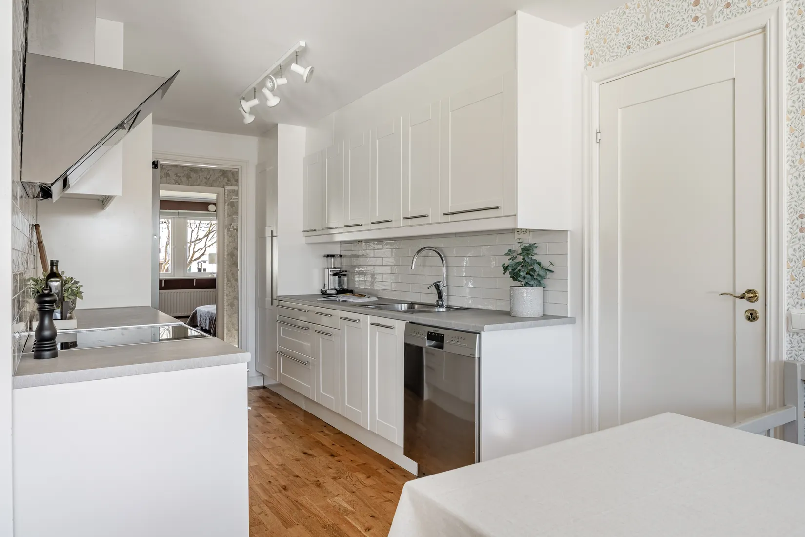 Villa, Radhus, Smålandsvägen 42, Ormsta, Vallentuna