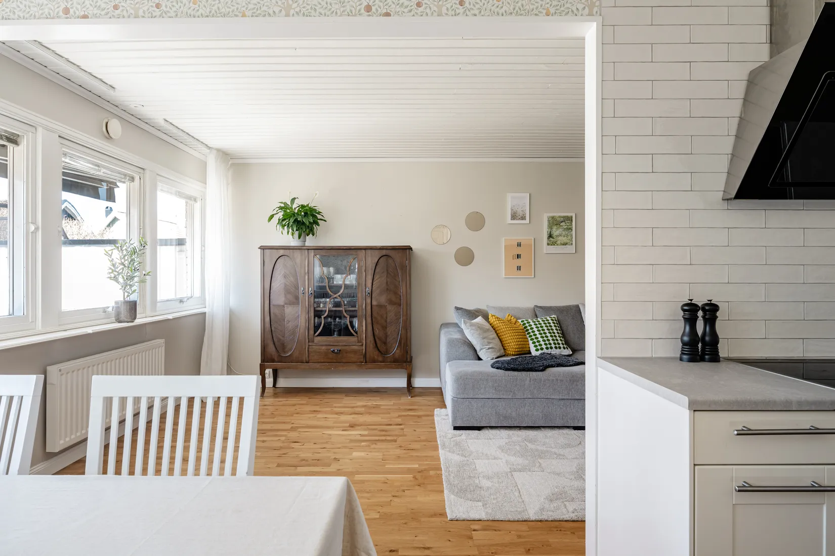 Villa, Radhus, Smålandsvägen 42, Ormsta, Vallentuna